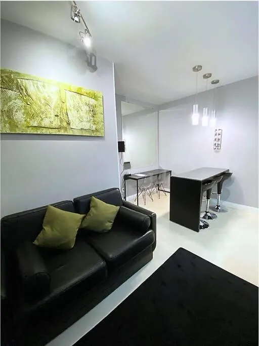 Apartamento Completo Business Comfort Home Office,Ar Condicionado Quente E Frio, Estacao De Trabalho, 7 Min Do Consulado Americano, Wifi 500Mb Sao Paulo 0*,  Brazil